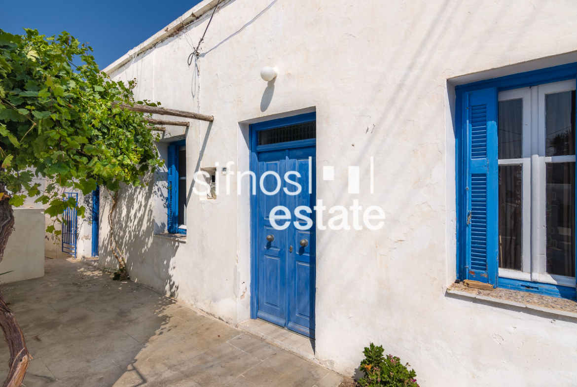 Sifnos real estate ID 2199 House for sale Exampela