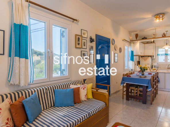 Sifnos real estate ID 2230 House for rent Panagia Vouno