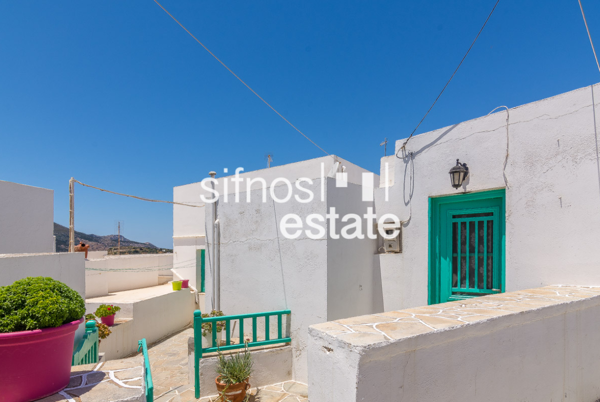 Sifnos real estate ID 2160 House for sale Artemona