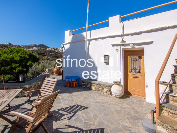 Sifnos real estate ID 2284 House for sale Kato Petali