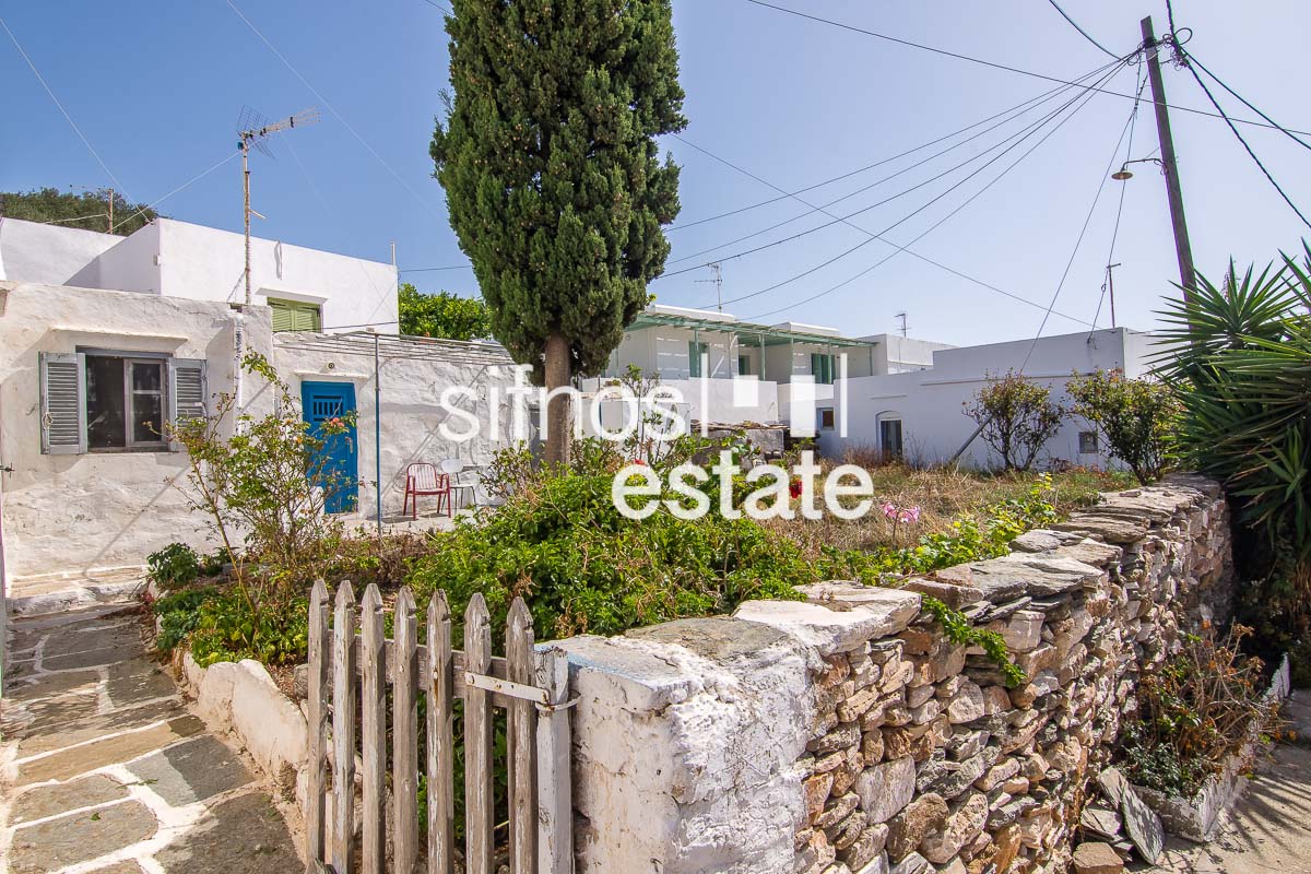 Sifnos real estate ID 2287 House for sale Artemonas